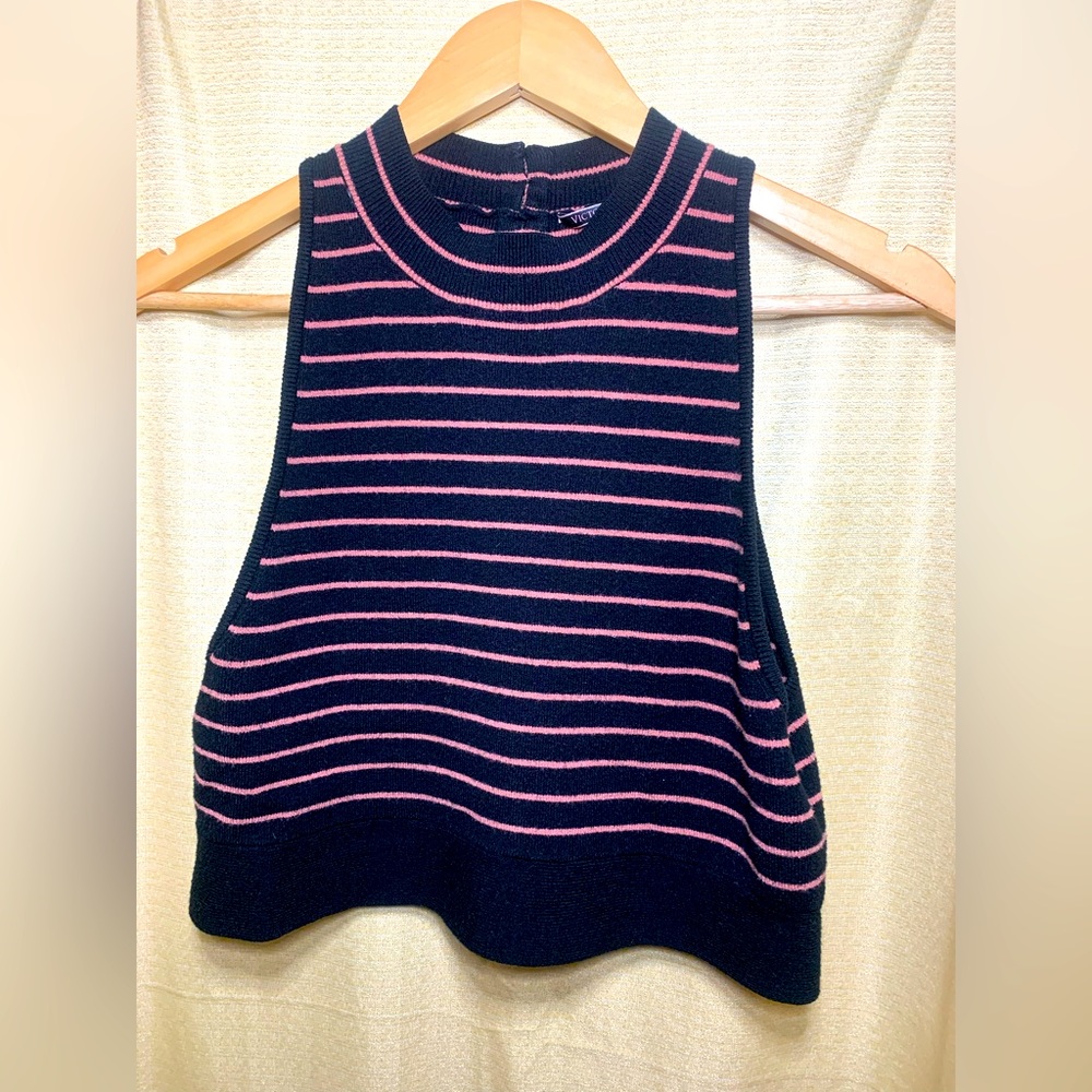 Victoria Secret crop Top size XL